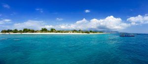 The Gili Islands are a paradise for divers and world travelers: crystal clear waters and sandy beaches make the small islands a tropical paradise. Photo: Sascha Tegtmeyer