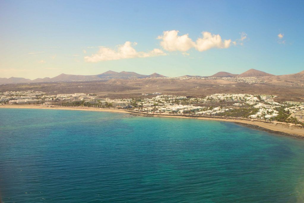 Lanzarote rejserapport: Vi har en uge til at dykke på Lanzarote. Vi vil se nærmere på den stenede vulkanø ud for Vestafrika og ser frem til en uge på de smukkeste dykkersteder på De Kanariske Øer, fordi vandet ud for Lanzarote er blandt de mest forskelligartede og rige på fisk i hele regionen . Foto: Sascha Tegtmeyer