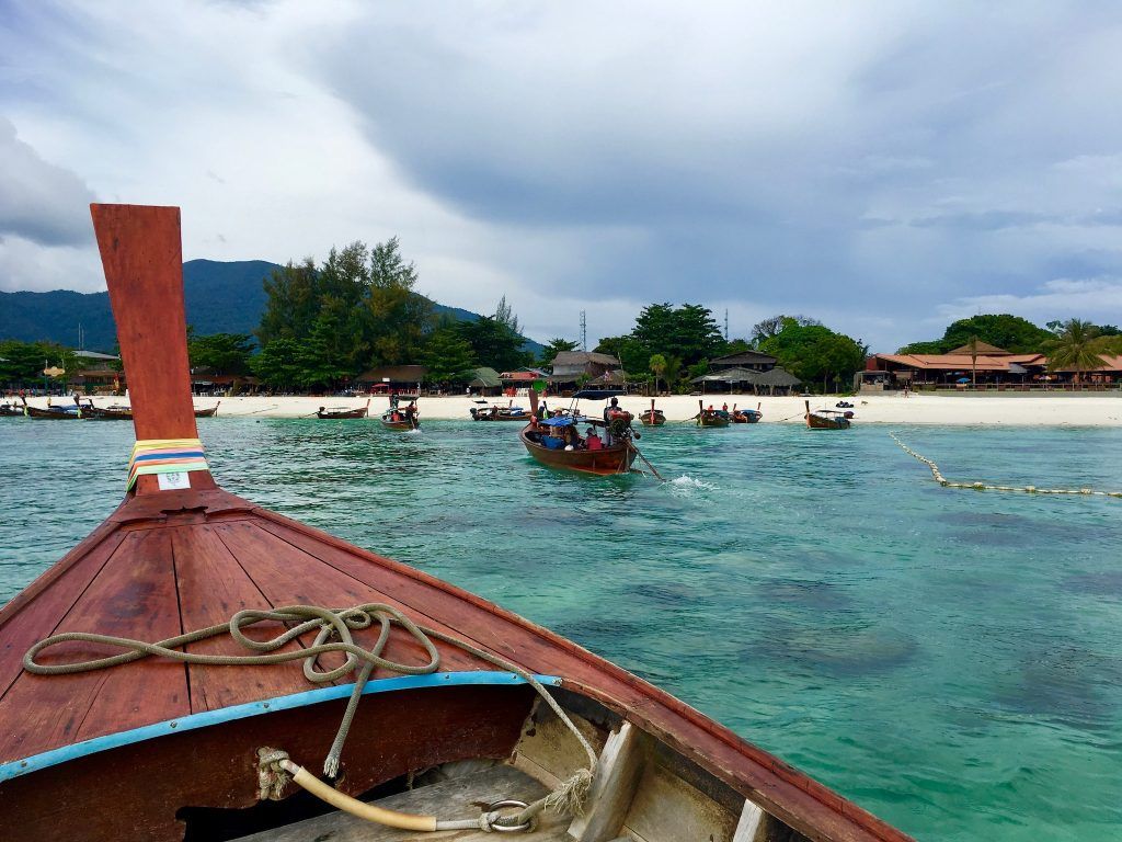 Från Pattaya Beach på Koh Lipe: En båttur till Tarutao National Park är en riktig upplevelse! Foto: Sascha Tegtmeyer