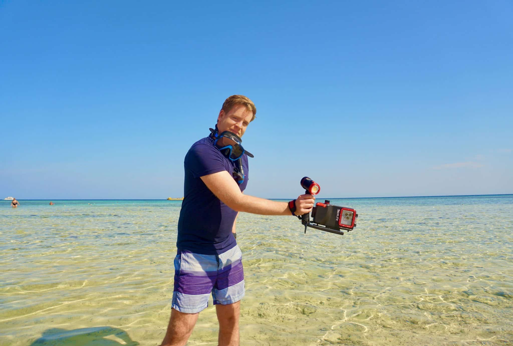 Undervattenshus iPhone-tips – med smartphonefodral i havet?