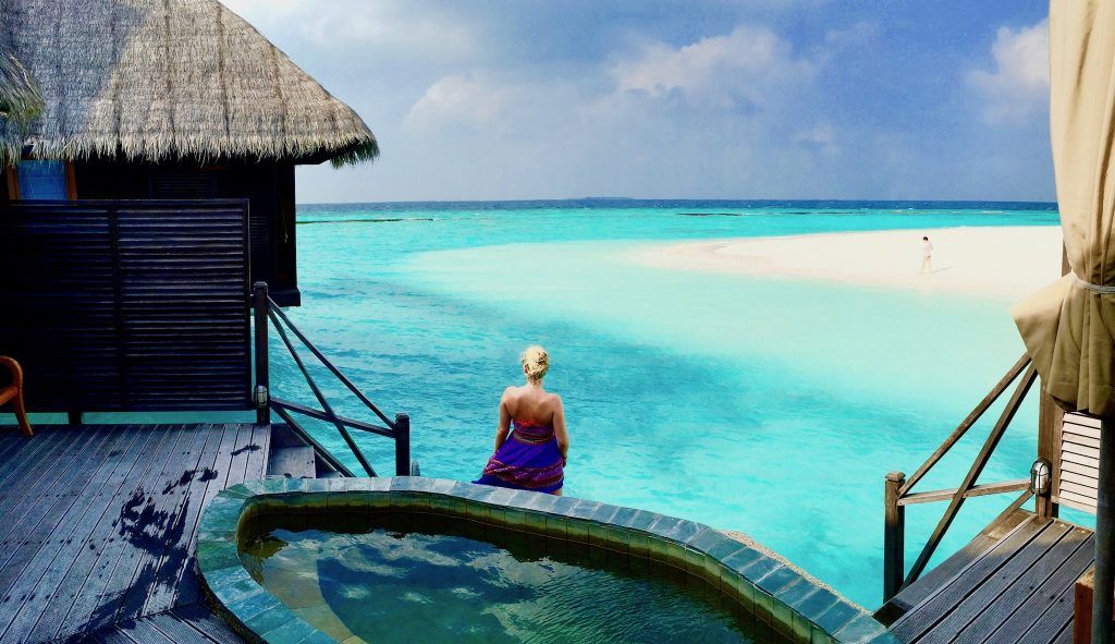 Mit der Bank of Scotland werden Reiseträume wahr: Der Traumurlaub auf den Malediven lässt sich mit einem Sofortkredit schnell realisieren! (Im Bild: Die Malediven-Insel Coco Palm Dhuni Kolhu). Foto: Sascha Tegtmeyer
