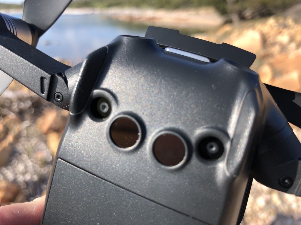 DJI Mavic Air Test – auf Reisen mit Drohne in die Vogelperspektive? 12 Mit unterschiedlichen Sensoren steuert die Drohne souverän in allen Einsatzgebieten. Foto: Sascha Tegtmeyer