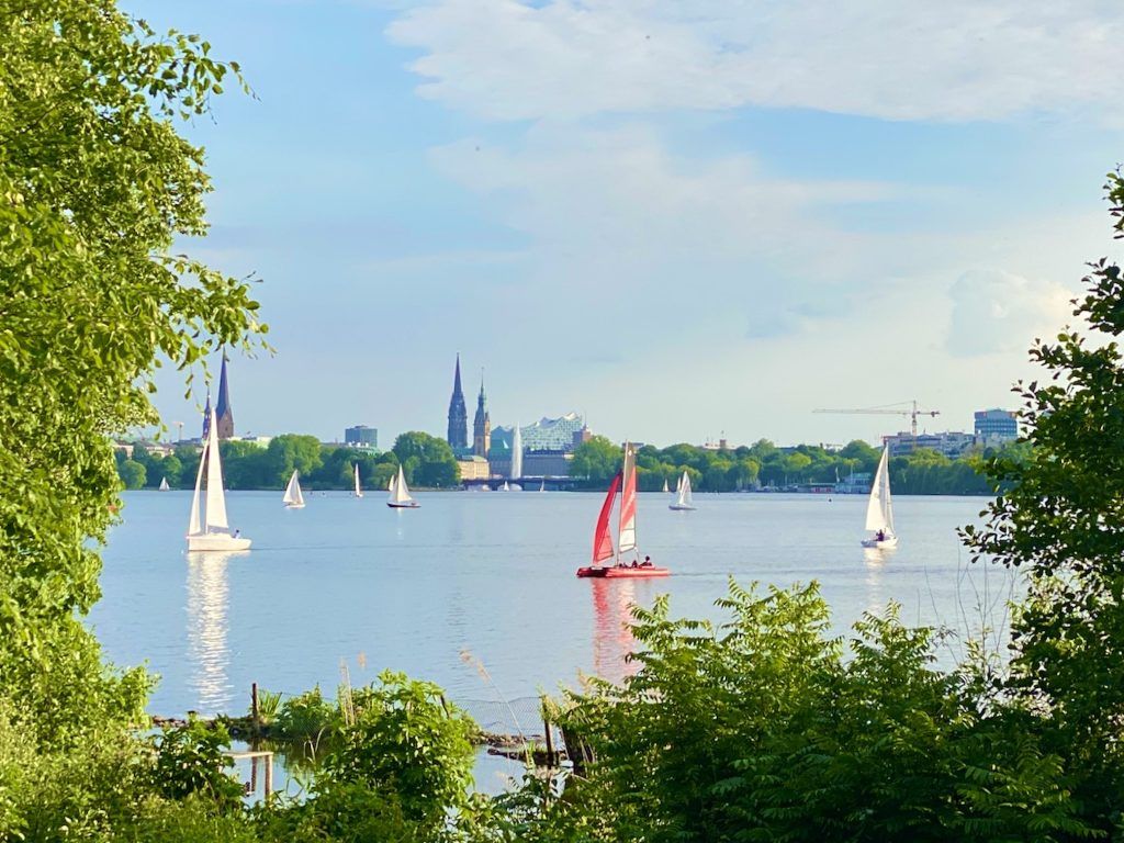 Panorama de Alster: la vista de la carrera de Alster es una de las más bellas de Hamburgo. Foto: Sascha Tegtmeyer