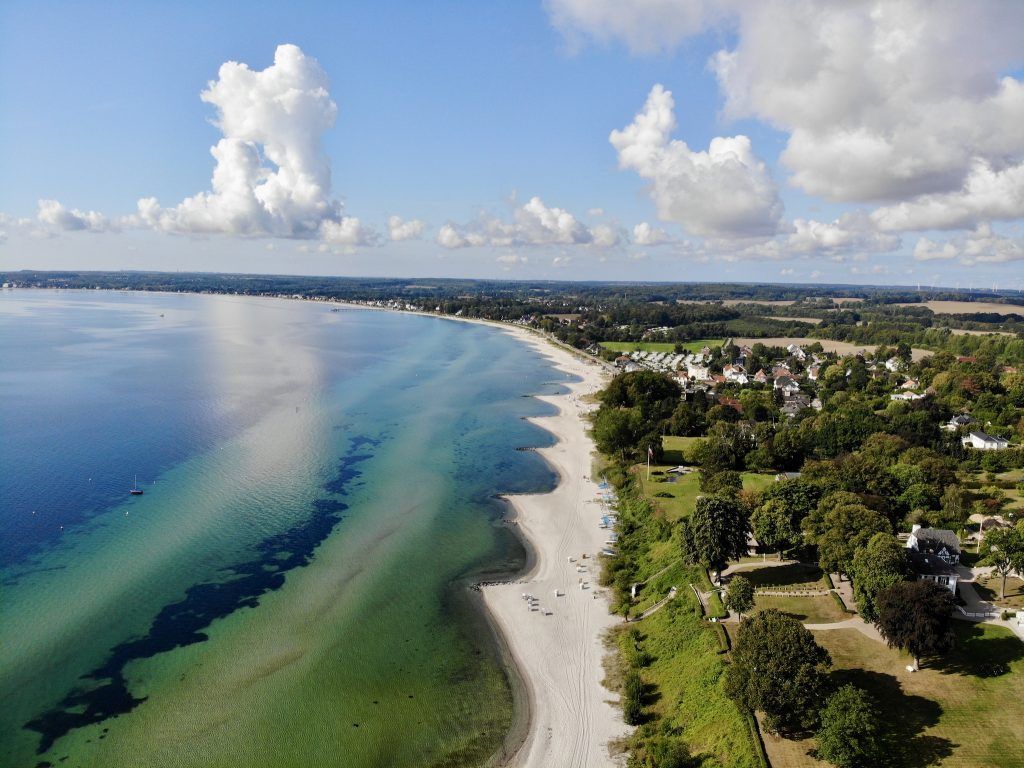 La spiaggia di Sierksdorf è forse la spiaggia più bella del Mar Baltico - ma ci sono anche molte altre fantastiche spiagge da scoprire sulla costa. Foto: Sascha Tegtmeyer