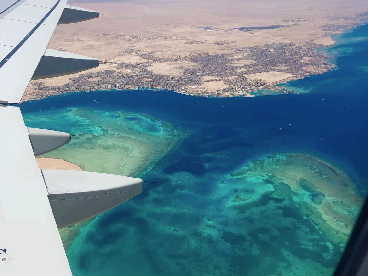 Anflug auf Hurghada: Nach der Landung droht erst einmal Gewusel und Verwirrung. Foto: Sascha Tegtmeyer
