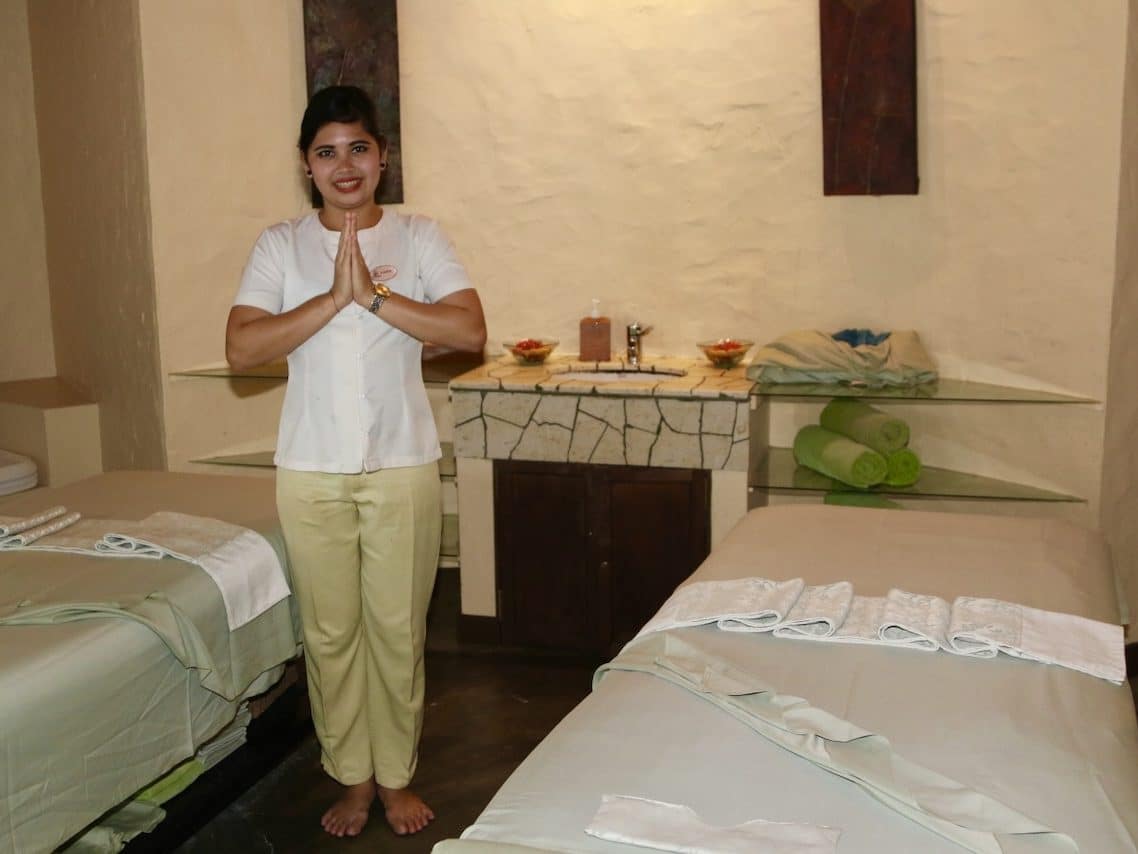 Wellness and spa offers offer a high added value for stress reduction on vacation. However, they work best when you combine them with the relaxation techniques above.