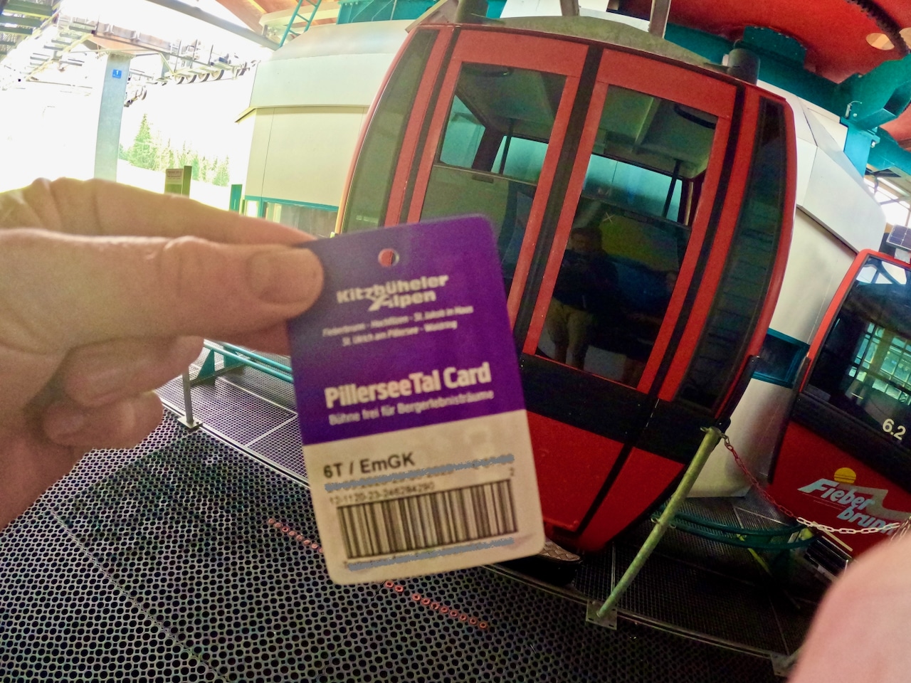 The PillerseeTal Card gives you free entry to the Fieberbrunn, St. Jakob in Haus and Waidring mountain railways. Bergbahnen Fieberbrunn Bergbahnen Fieberbrunn & PillerseeTal – my experience report