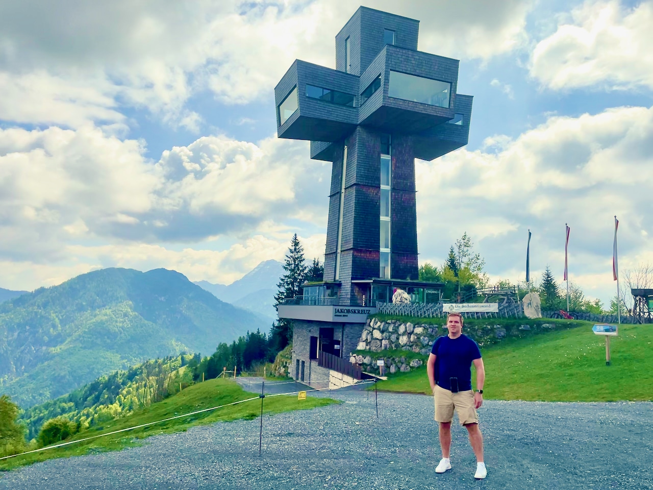 The Jakobskreuz is not only a lookout tower, but also a place of encounter, reflection and education. Bergbahnen Fieberbrunn Bergbahnen Fieberbrunn & PillerseeTal – my experience report