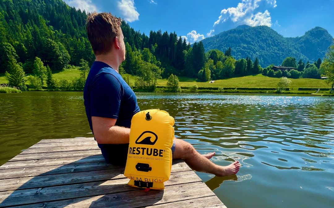 Test et expériences de bouée de natation Restube - petite aide jaune?