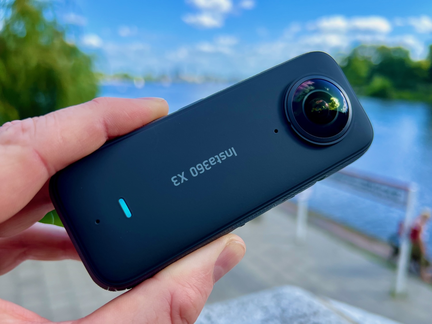 Two cameras each with a powerful sensor - In my Insta360 X3 test, the camera showed many strengths and also some weaknesses. Insta360 X3 test experiences Photo: Sascha Tegtmeyer